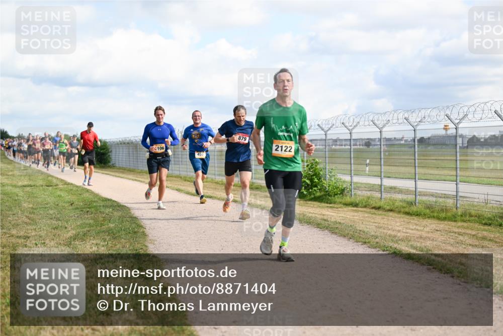 14.09.2025 - Airport Race Dr. Thomas Lammeyer http://msf.ph/oto/8871404 14.09.2025 12:15:59 Laufen 106, 457, 879, 2122 meine-sportfotos.de
