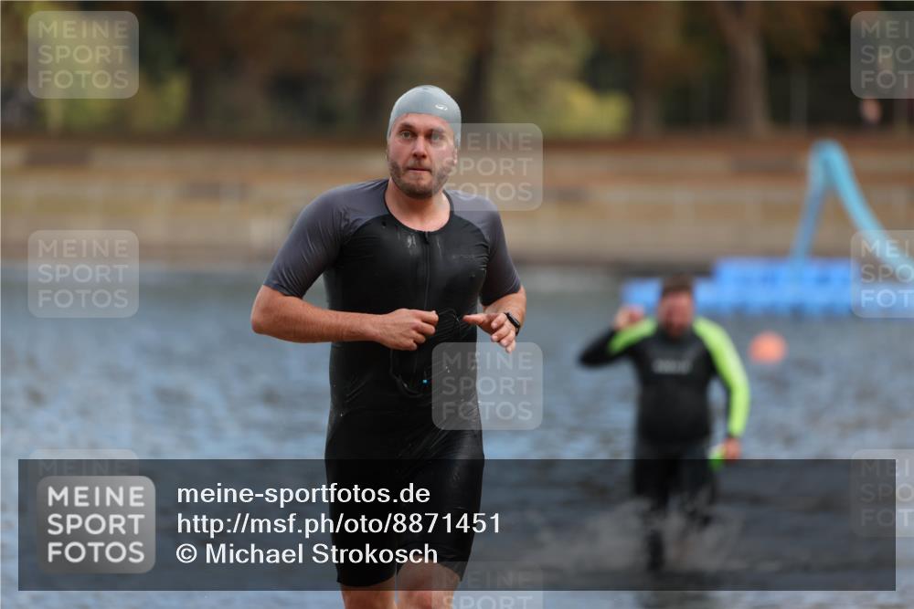 14.09.2025 - Stadtparktriathlon Michael Strokosch http://msf.ph/oto/8871451 14.09.2025 11:33:31 Schwimmen 1022, 1078, 1108 meine-sportfotos.de