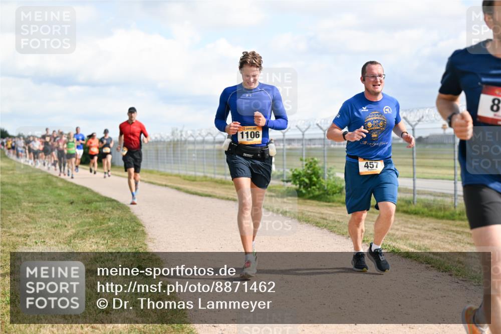 14.09.2025 - Airport Race Dr. Thomas Lammeyer http://msf.ph/oto/8871462 14.09.2025 12:16:02 Laufen 1106, 457, 8 meine-sportfotos.de