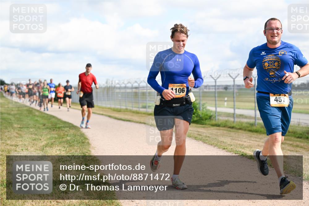 14.09.2025 - Airport Race Dr. Thomas Lammeyer http://msf.ph/oto/8871472 14.09.2025 12:16:03 Laufen 106, 457 meine-sportfotos.de