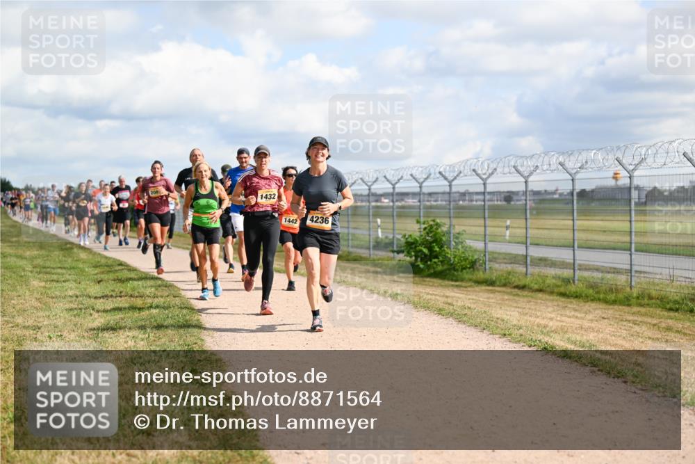 14.09.2025 - Airport Race Dr. Thomas Lammeyer http://msf.ph/oto/8871564 14.09.2025 12:16:09 Laufen 208, 1432, 1442, 4236 meine-sportfotos.de