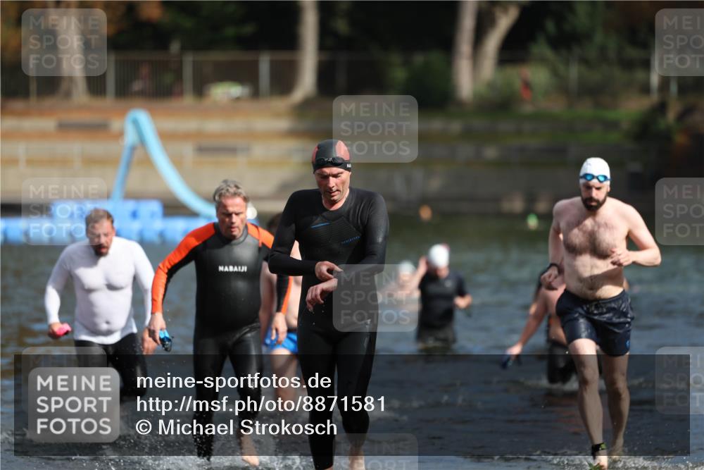 14.09.2025 - Stadtparktriathlon Michael Strokosch http://msf.ph/oto/8871581 14.09.2025 11:34:50 Schwimmen 789, 1055, 1066, 1085, 1098, 1117 meine-sportfotos.de