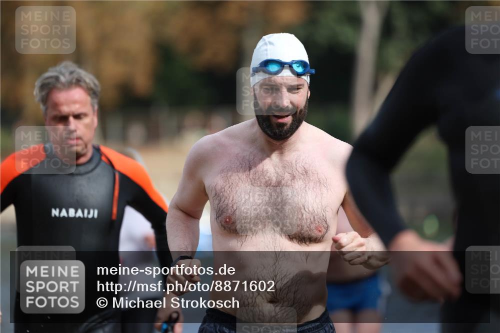 14.09.2025 - Stadtparktriathlon Michael Strokosch http://msf.ph/oto/8871602 14.09.2025 11:34:56 Schwimmen 789, 1050, 1055, 1066, 1085, 1089, 1098, 1117 meine-sportfotos.de