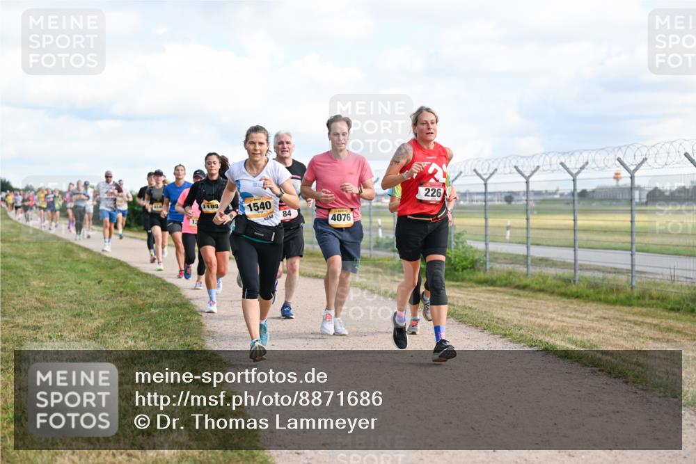 14.09.2025 - Airport Race Dr. Thomas Lammeyer http://msf.ph/oto/8871686 14.09.2025 12:16:16 Laufen 1183, 1540, 226, 13, 1540, 84, 4076 meine-sportfotos.de