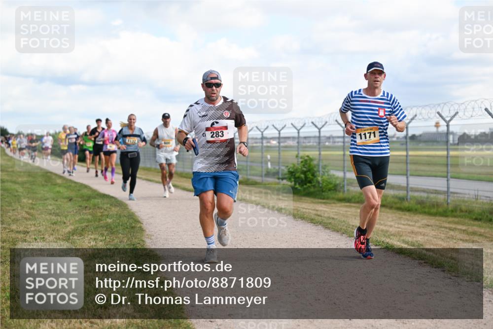 14.09.2025 - Airport Race Dr. Thomas Lammeyer http://msf.ph/oto/8871809 14.09.2025 12:16:24 Laufen 283, 1171 meine-sportfotos.de