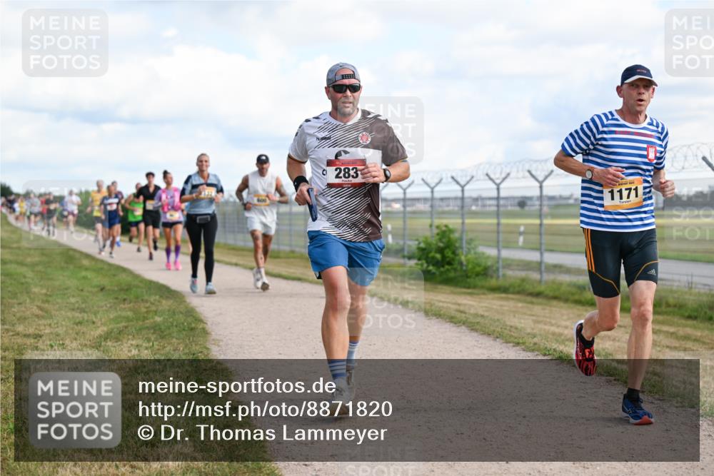 14.09.2025 - Airport Race Dr. Thomas Lammeyer http://msf.ph/oto/8871820 14.09.2025 12:16:25 Laufen 283, 1171 meine-sportfotos.de