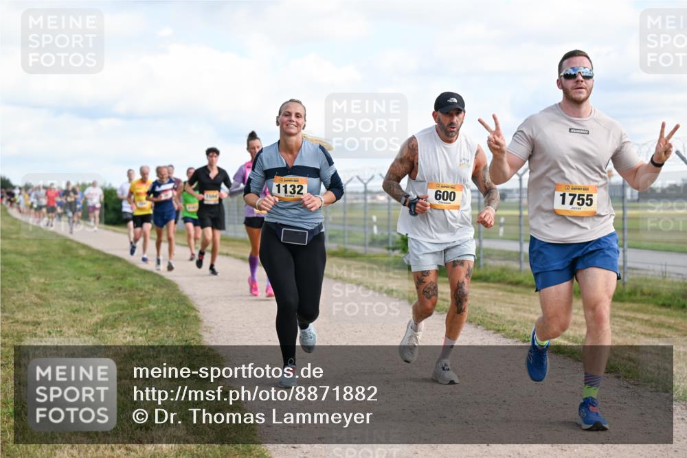 14.09.2025 - Airport Race Dr. Thomas Lammeyer http://msf.ph/oto/8871882 14.09.2025 12:16:28 Laufen 1132, 1500, 600, 1755 meine-sportfotos.de