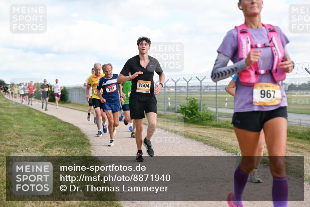 14.09.2025 - Airport Race Dr. Thomas Lammeyer http://msf.ph/oto/8871940 14.09.2025 12:16:31 Laufen 261, 1504, 1504, 967 meine-sportfotos.de