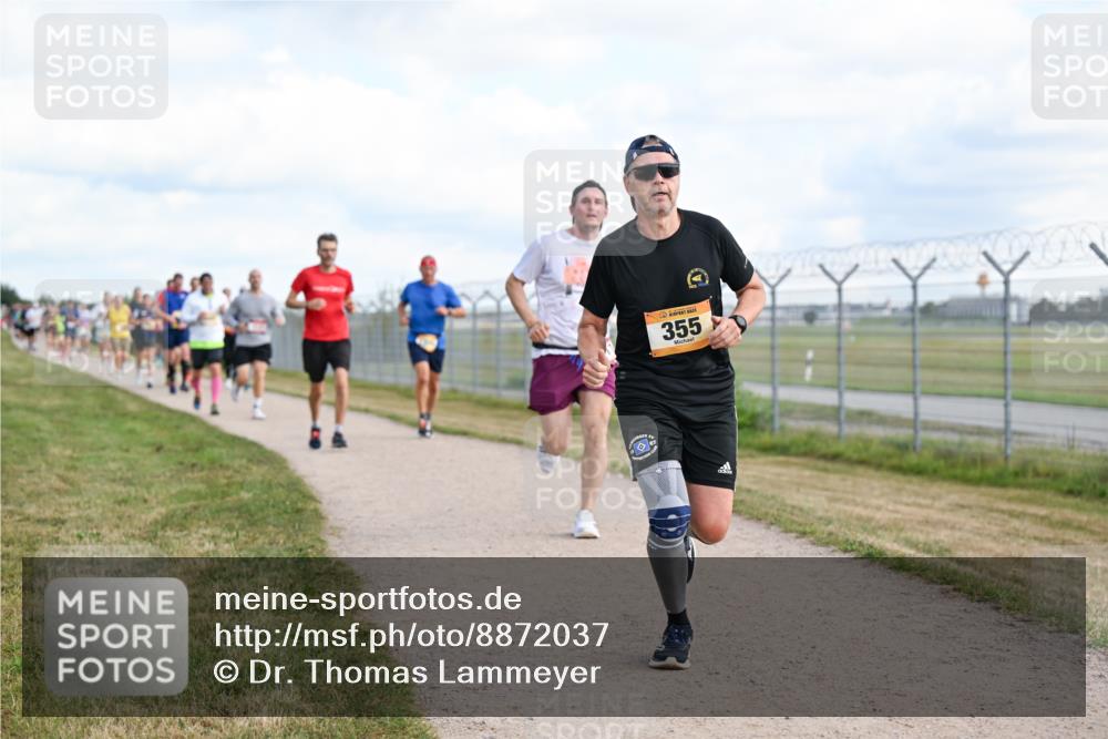 14.09.2025 - Airport Race Dr. Thomas Lammeyer http://msf.ph/oto/8872037 14.09.2025 12:16:40 Laufen 355 meine-sportfotos.de