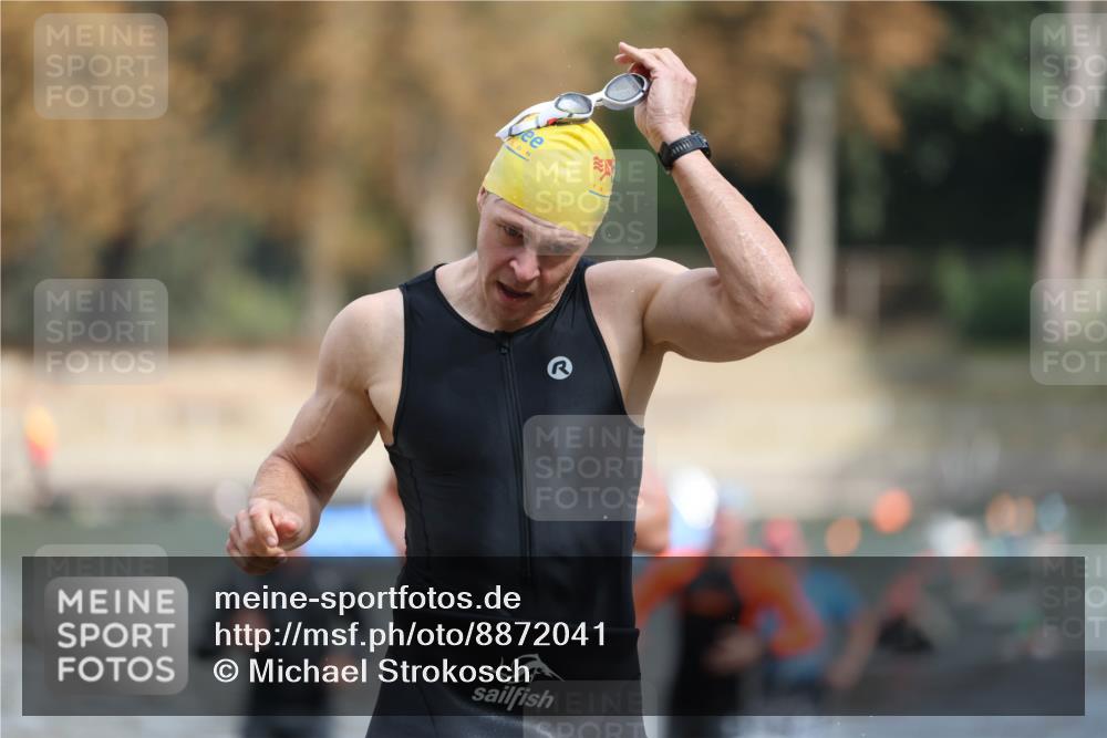 14.09.2025 - Stadtparktriathlon Michael Strokosch http://msf.ph/oto/8872041 14.09.2025 11:50:31 Schwimmen 1144, 1146, 1164, 1186, 1194 meine-sportfotos.de