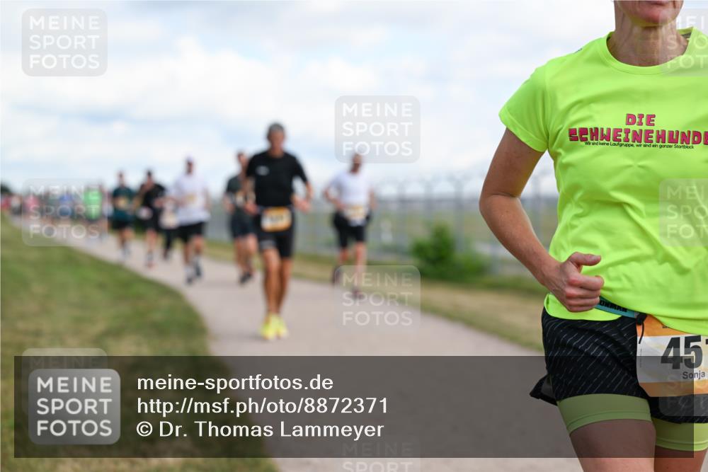 14.09.2025 - Airport Race Dr. Thomas Lammeyer http://msf.ph/oto/8872371 14.09.2025 12:17:02 Laufen 45 meine-sportfotos.de