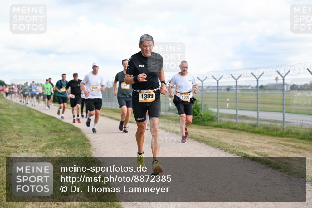 14.09.2025 - Airport Race Dr. Thomas Lammeyer http://msf.ph/oto/8872385 14.09.2025 12:17:03 Laufen 1690, 1647, 1389, 1338 meine-sportfotos.de