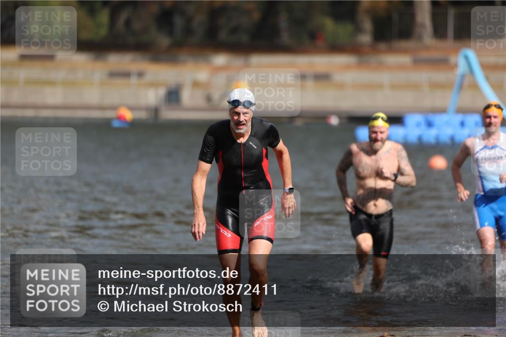 14.09.2025 - Stadtparktriathlon Michael Strokosch http://msf.ph/oto/8872411 14.09.2025 11:53:07 Schwimmen 1155, 1169, 1182, 1184, 1192, 1220 meine-sportfotos.de
