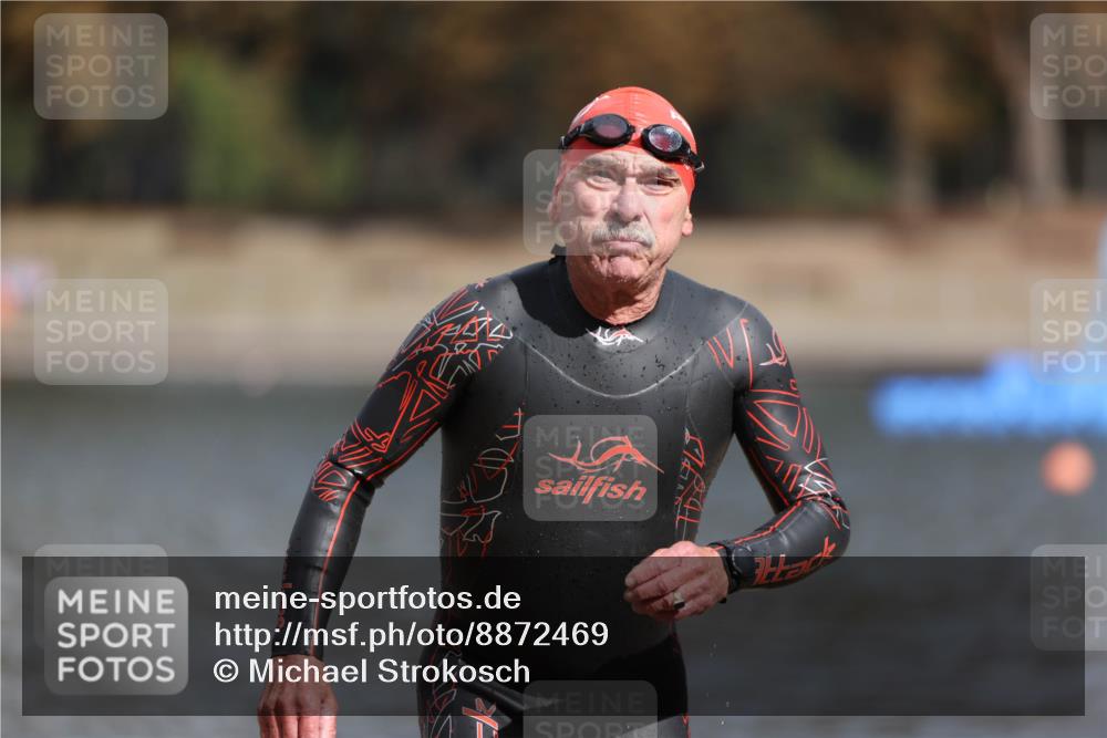 14.09.2025 - Stadtparktriathlon Michael Strokosch http://msf.ph/oto/8872469 14.09.2025 11:53:36 Schwimmen 1157, 1175, 1213 meine-sportfotos.de