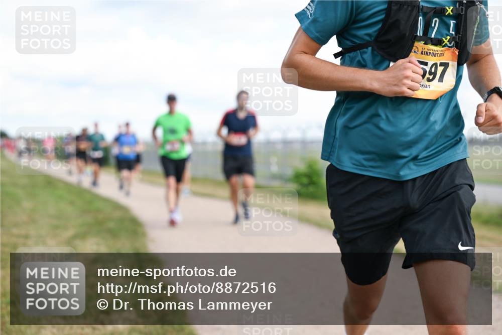 14.09.2025 - Airport Race Dr. Thomas Lammeyer http://msf.ph/oto/8872516 14.09.2025 12:17:10 Laufen 12, 5, 42, 97 meine-sportfotos.de