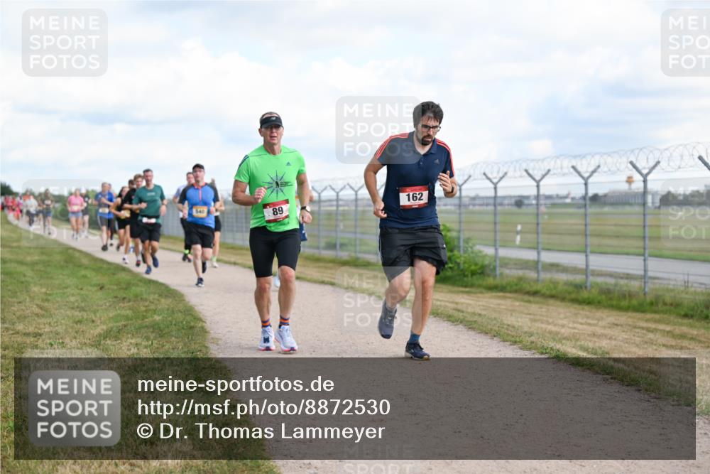 14.09.2025 - Airport Race Dr. Thomas Lammeyer http://msf.ph/oto/8872530 14.09.2025 12:17:12 Laufen 89, 162 meine-sportfotos.de