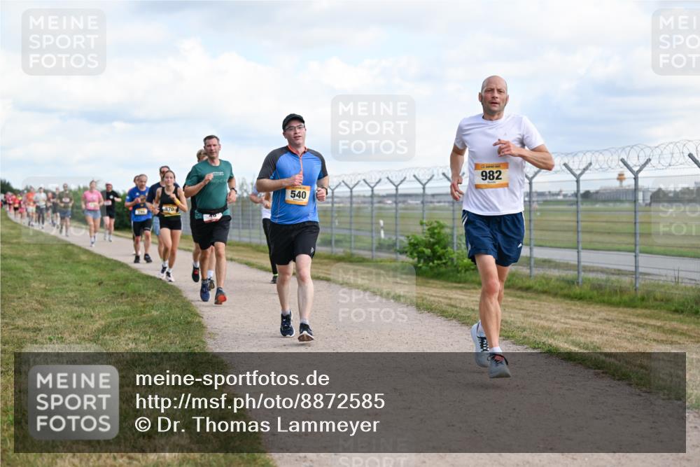 14.09.2025 - Airport Race Dr. Thomas Lammeyer http://msf.ph/oto/8872585 14.09.2025 12:17:15 Laufen 570, 540, 982 meine-sportfotos.de