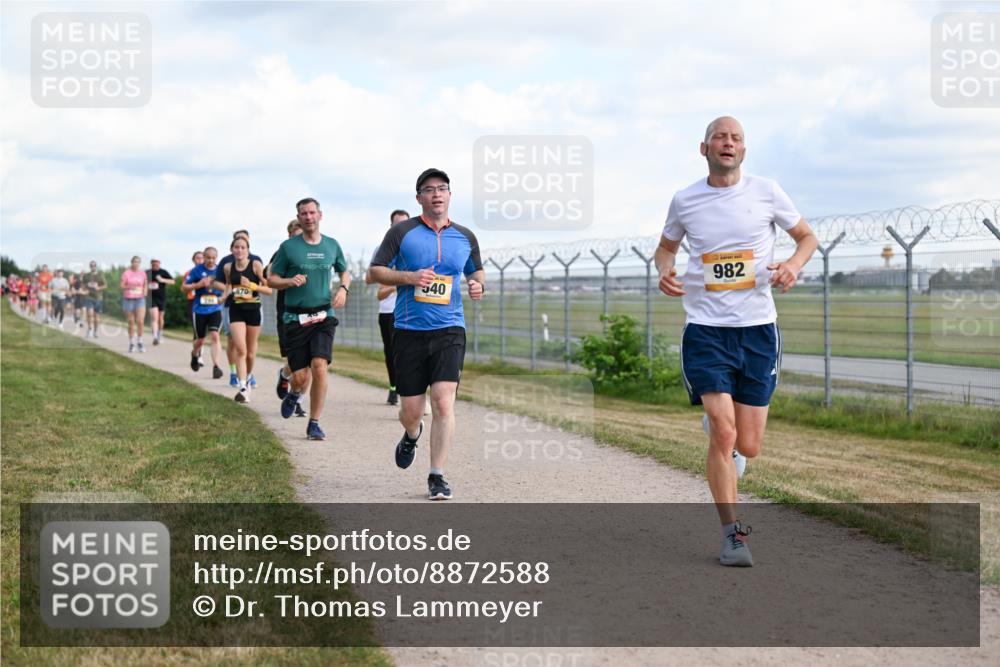 14.09.2025 - Airport Race Dr. Thomas Lammeyer http://msf.ph/oto/8872588 14.09.2025 12:17:15 Laufen 70, 540, 982 meine-sportfotos.de