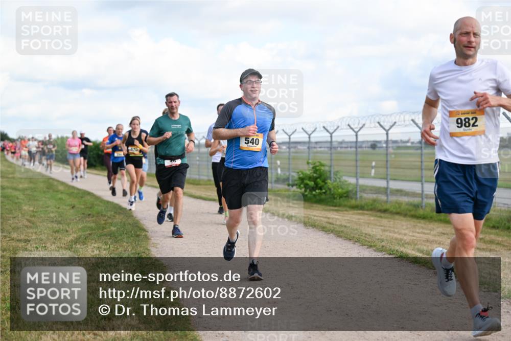 14.09.2025 - Airport Race Dr. Thomas Lammeyer http://msf.ph/oto/8872602 14.09.2025 12:17:15 Laufen 670, 540, 982 meine-sportfotos.de