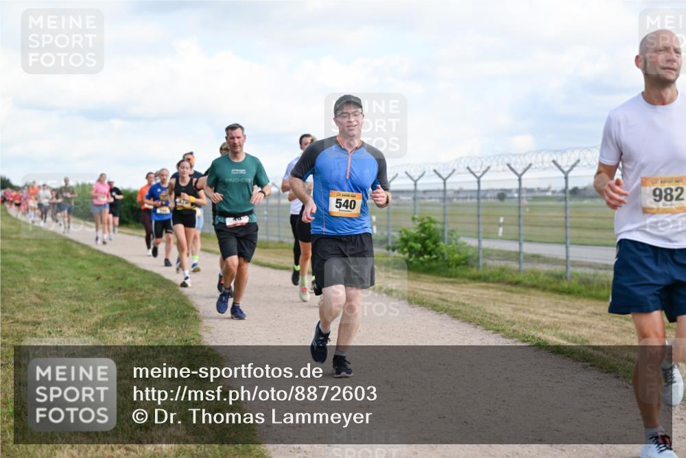 14.09.2025 - Airport Race Dr. Thomas Lammeyer http://msf.ph/oto/8872603 14.09.2025 12:17:16 Laufen 70, 540, 982 meine-sportfotos.de