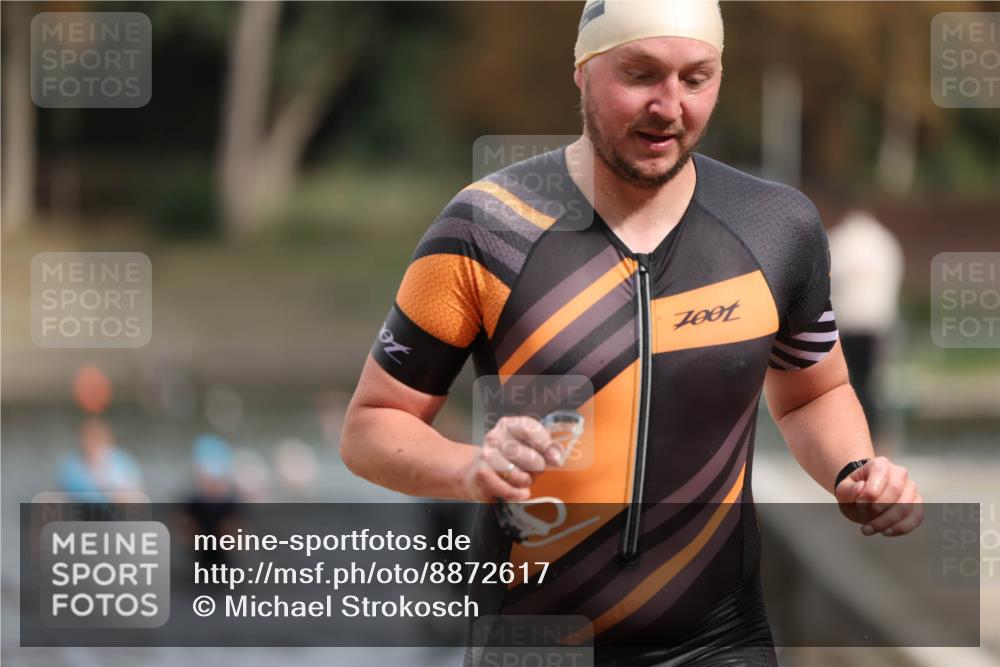 14.09.2025 - Stadtparktriathlon Michael Strokosch http://msf.ph/oto/8872617 14.09.2025 11:54:32 Schwimmen 1158, 1210 meine-sportfotos.de
