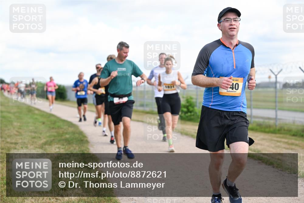 14.09.2025 - Airport Race Dr. Thomas Lammeyer http://msf.ph/oto/8872621 14.09.2025 12:17:17 Laufen 40 meine-sportfotos.de