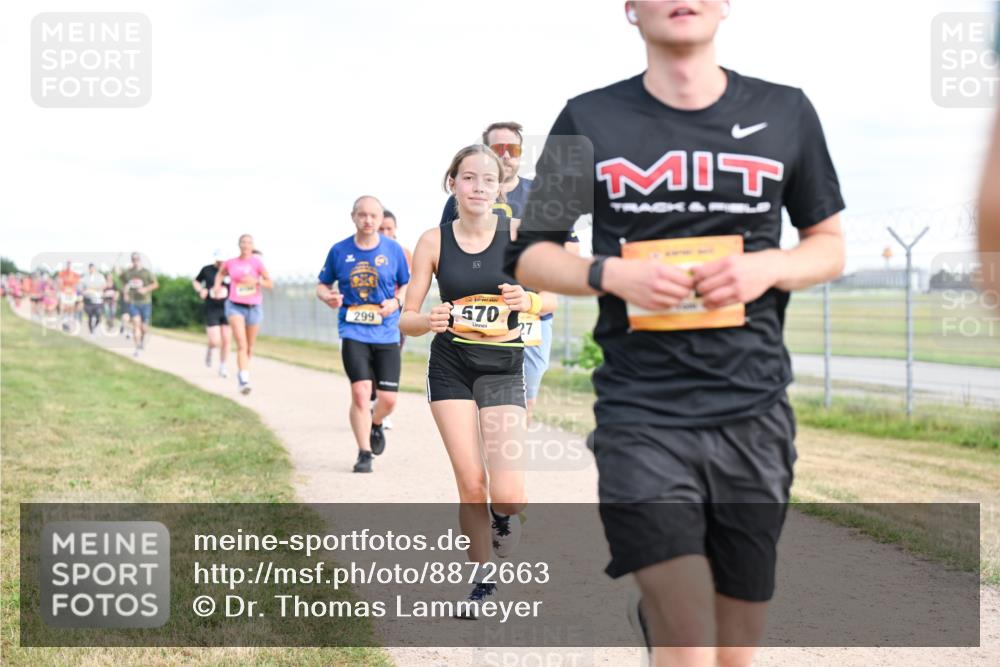 14.09.2025 - Airport Race Dr. Thomas Lammeyer http://msf.ph/oto/8872663 14.09.2025 12:17:19 Laufen 299, 570, 27 meine-sportfotos.de