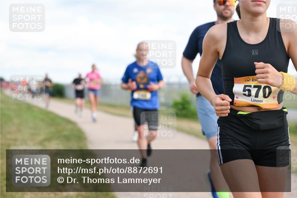 14.09.2025 - Airport Race Dr. Thomas Lammeyer http://msf.ph/oto/8872691 14.09.2025 12:17:21 Laufen 570 meine-sportfotos.de