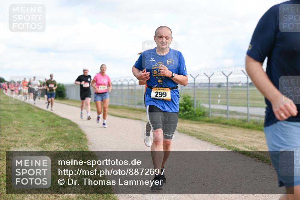 14.09.2025 - Airport Race Dr. Thomas Lammeyer http://msf.ph/oto/8872697 14.09.2025 12:17:21 Laufen 299 meine-sportfotos.de