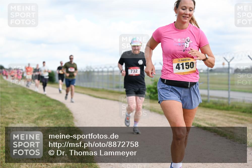 14.09.2025 - Airport Race Dr. Thomas Lammeyer http://msf.ph/oto/8872758 14.09.2025 12:17:25 Laufen 732, 4150 meine-sportfotos.de