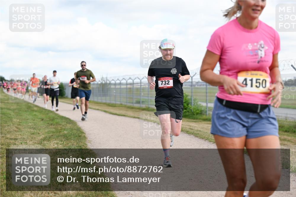 14.09.2025 - Airport Race Dr. Thomas Lammeyer http://msf.ph/oto/8872762 14.09.2025 12:17:25 Laufen 732, 4150 meine-sportfotos.de