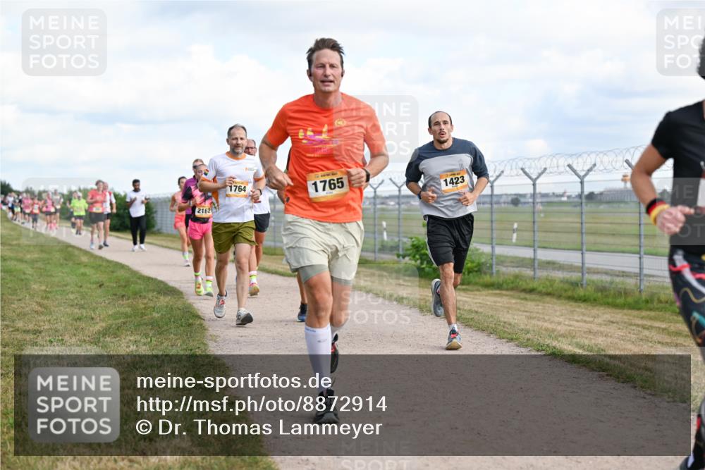 14.09.2025 - Airport Race Dr. Thomas Lammeyer http://msf.ph/oto/8872914 14.09.2025 12:17:36 Laufen 2162, 1764, 1765, 1423 meine-sportfotos.de