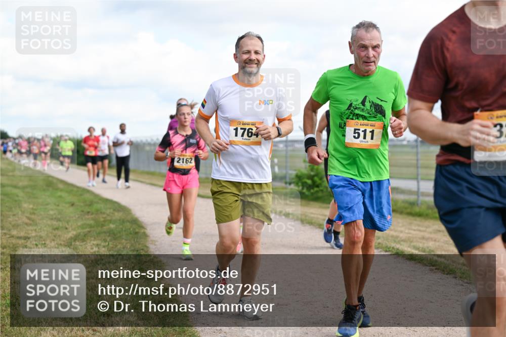 14.09.2025 - Airport Race Dr. Thomas Lammeyer http://msf.ph/oto/8872951 14.09.2025 12:17:39 Laufen 2162, 1764, 511, 3 meine-sportfotos.de