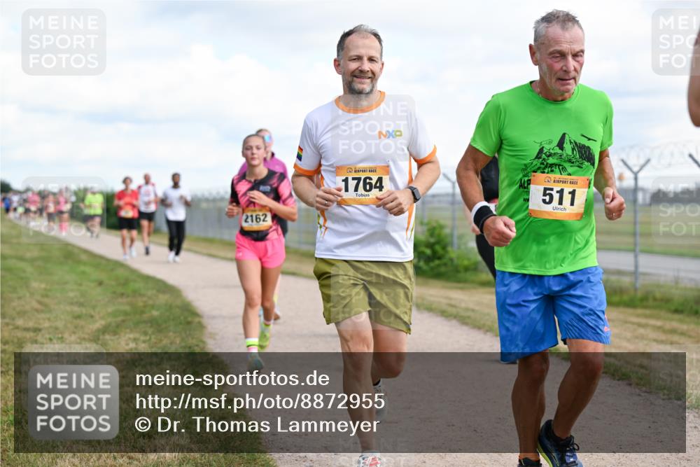 14.09.2025 - Airport Race Dr. Thomas Lammeyer http://msf.ph/oto/8872955 14.09.2025 12:17:39 Laufen 2162, 1764, 511 meine-sportfotos.de
