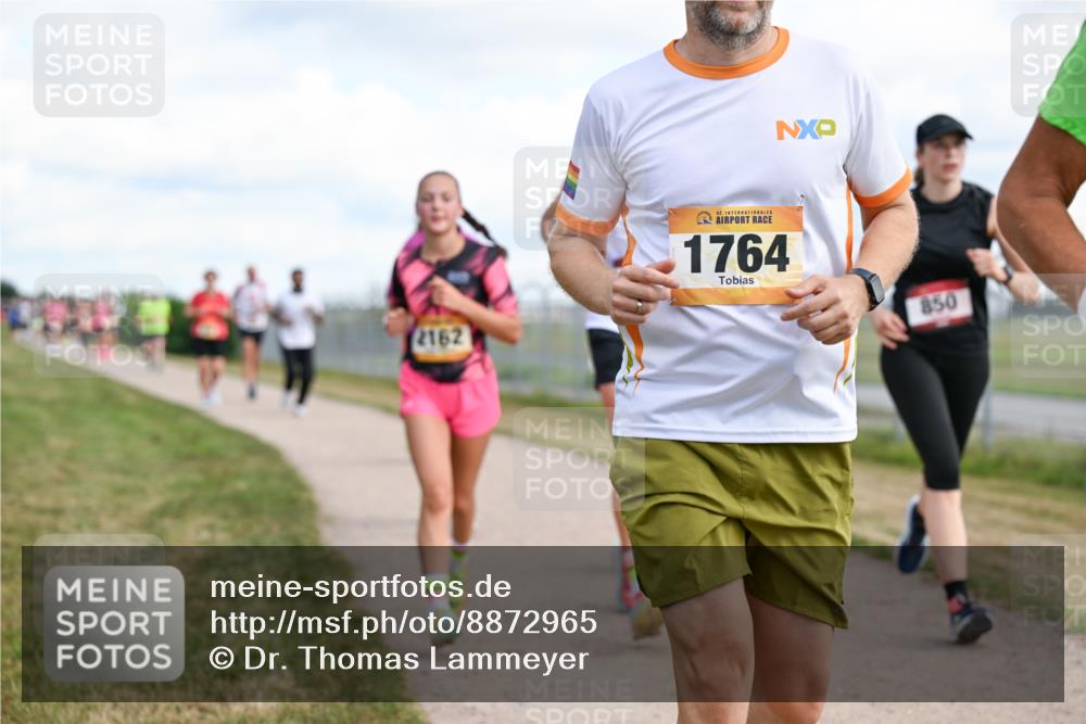 14.09.2025 - Airport Race Dr. Thomas Lammeyer http://msf.ph/oto/8872965 14.09.2025 12:17:40 Laufen 2162, 1764, 850 meine-sportfotos.de