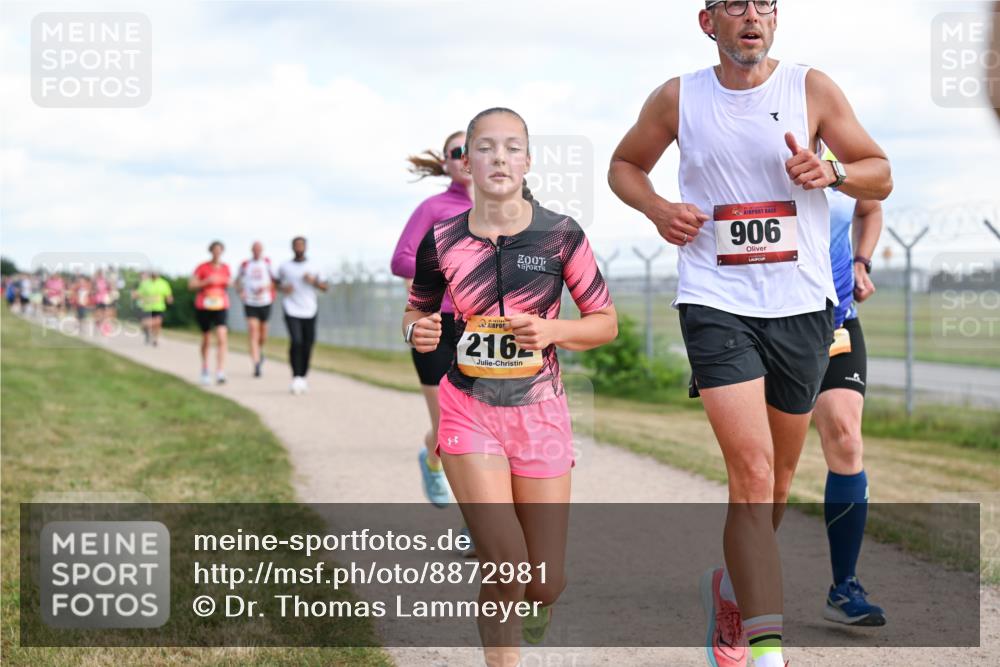 14.09.2025 - Airport Race Dr. Thomas Lammeyer http://msf.ph/oto/8872981 14.09.2025 12:17:40 Laufen 8, 906, 216 meine-sportfotos.de