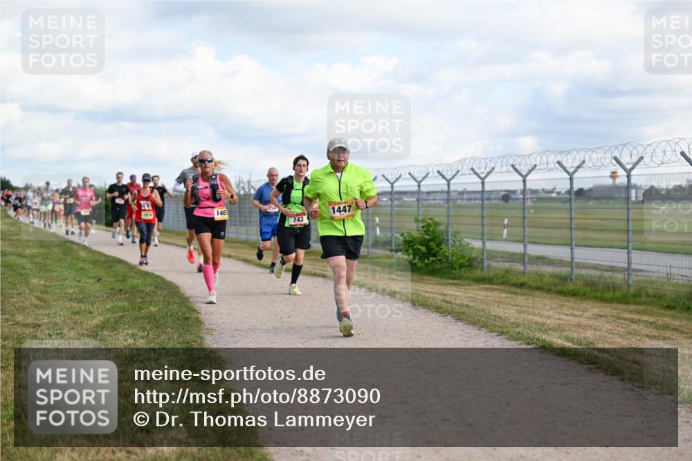 14.09.2025 - Airport Race Dr. Thomas Lammeyer http://msf.ph/oto/8873090 14.09.2025 12:17:50 Laufen 146, 743, 1447 meine-sportfotos.de