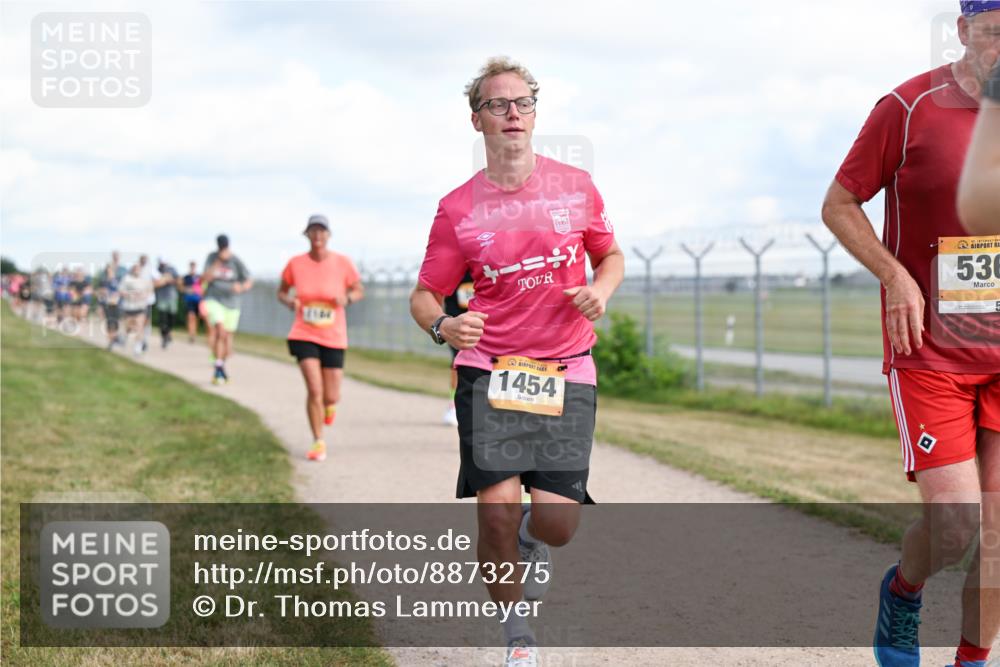 14.09.2025 - Airport Race Dr. Thomas Lammeyer http://msf.ph/oto/8873275 14.09.2025 12:18:00 Laufen 1454, 536 meine-sportfotos.de