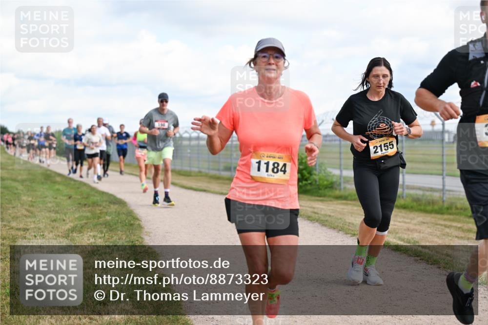 14.09.2025 - Airport Race Dr. Thomas Lammeyer http://msf.ph/oto/8873323 14.09.2025 12:18:03 Laufen 1184, 2155 meine-sportfotos.de