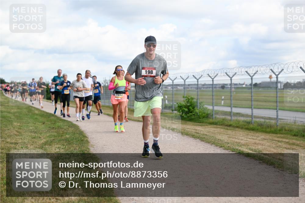 14.09.2025 - Airport Race Dr. Thomas Lammeyer http://msf.ph/oto/8873356 14.09.2025 12:18:06 Laufen 1553, 198 meine-sportfotos.de