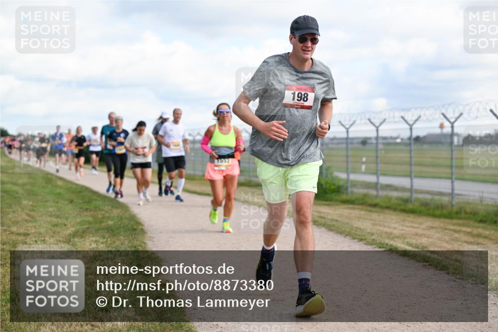 14.09.2025 - Airport Race Dr. Thomas Lammeyer http://msf.ph/oto/8873380 14.09.2025 12:18:07 Laufen 1553, 198 meine-sportfotos.de