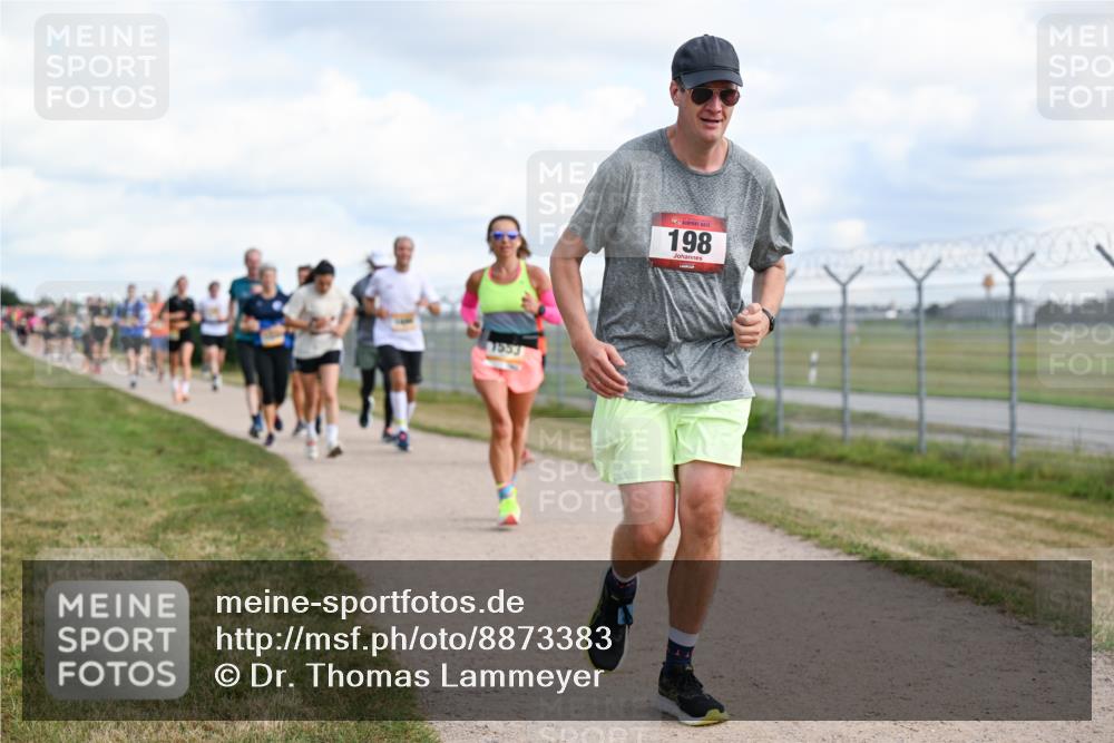 14.09.2025 - Airport Race Dr. Thomas Lammeyer http://msf.ph/oto/8873383 14.09.2025 12:18:07 Laufen 1553, 198 meine-sportfotos.de
