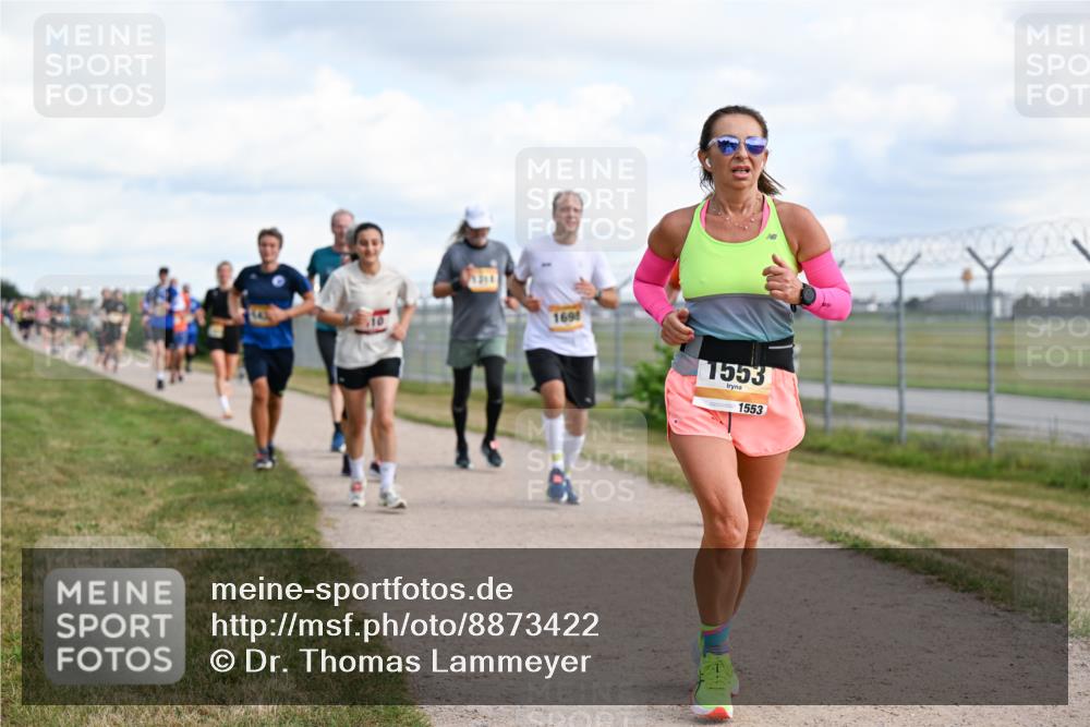 14.09.2025 - Airport Race Dr. Thomas Lammeyer http://msf.ph/oto/8873422 14.09.2025 12:18:09 Laufen 1695, 1553, 1553 meine-sportfotos.de