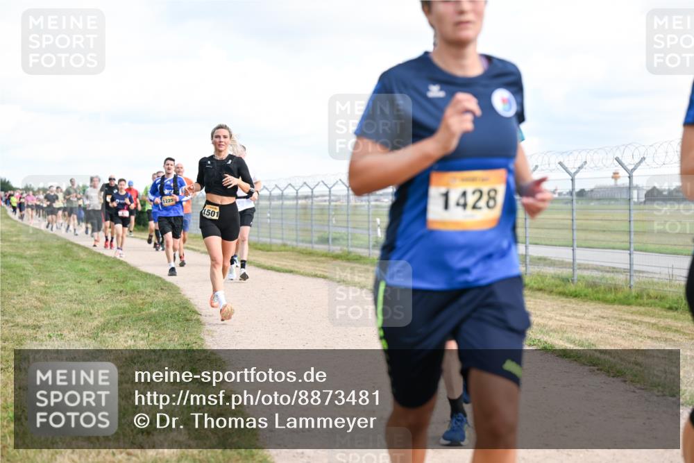14.09.2025 - Airport Race Dr. Thomas Lammeyer http://msf.ph/oto/8873481 14.09.2025 12:18:13 Laufen 1225, 1501, 1428 meine-sportfotos.de