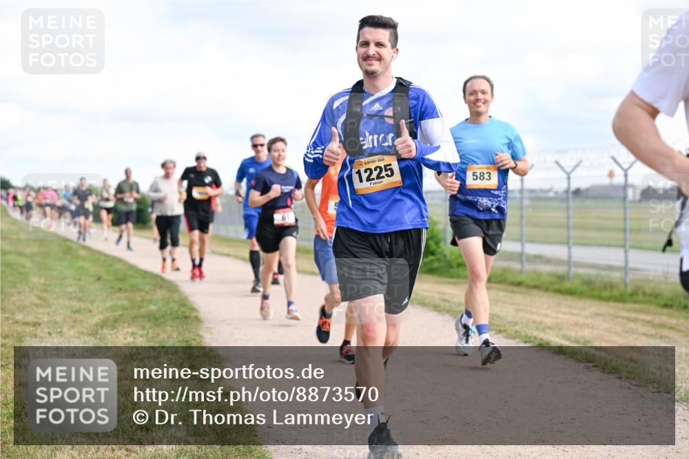 14.09.2025 - Airport Race Dr. Thomas Lammeyer http://msf.ph/oto/8873570 14.09.2025 12:18:18 Laufen 1225, 583 meine-sportfotos.de