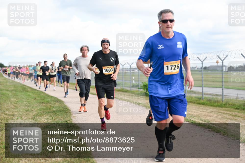 14.09.2025 - Airport Race Dr. Thomas Lammeyer http://msf.ph/oto/8873625 14.09.2025 12:18:21 Laufen 1603, 1726 meine-sportfotos.de