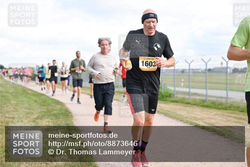 14.09.2025 - Airport Race Dr. Thomas Lammeyer http://msf.ph/oto/8873646 14.09.2025 12:18:22 Laufen 1603 meine-sportfotos.de