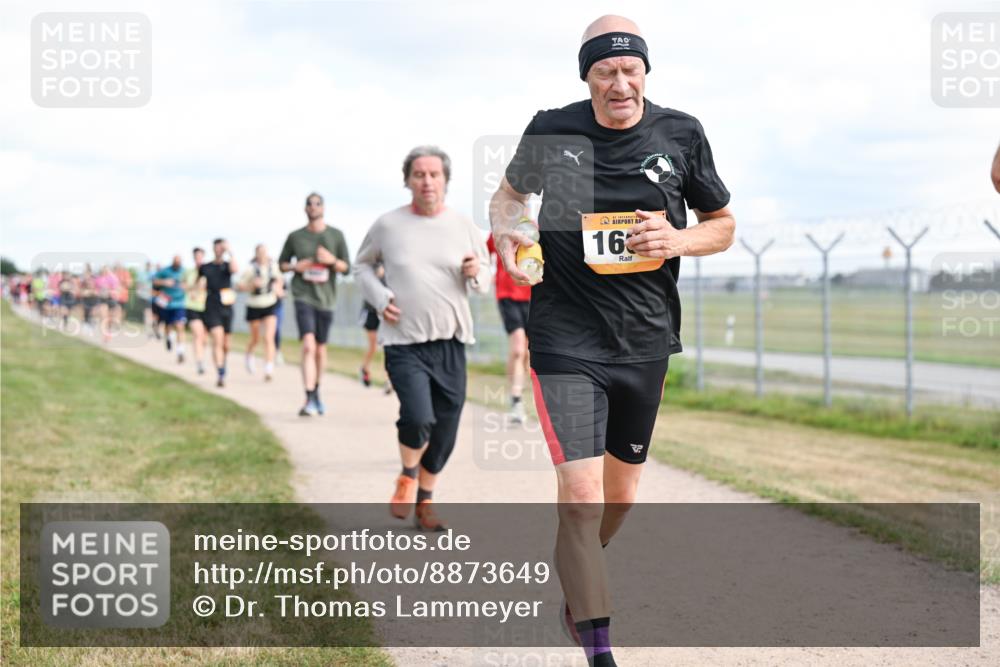 14.09.2025 - Airport Race Dr. Thomas Lammeyer http://msf.ph/oto/8873649 14.09.2025 12:18:22 Laufen 2, 16 meine-sportfotos.de