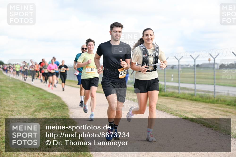 14.09.2025 - Airport Race Dr. Thomas Lammeyer http://msf.ph/oto/8873734 14.09.2025 12:18:28 Laufen 1153, 2129 meine-sportfotos.de