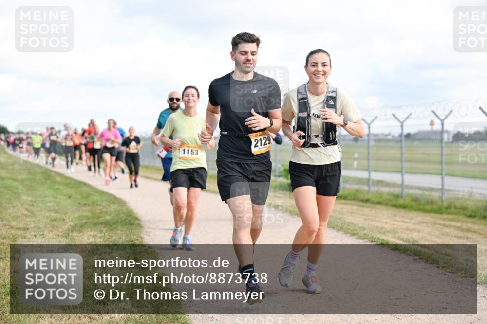 14.09.2025 - Airport Race Dr. Thomas Lammeyer http://msf.ph/oto/8873738 14.09.2025 12:18:28 Laufen 1153, 2129 meine-sportfotos.de